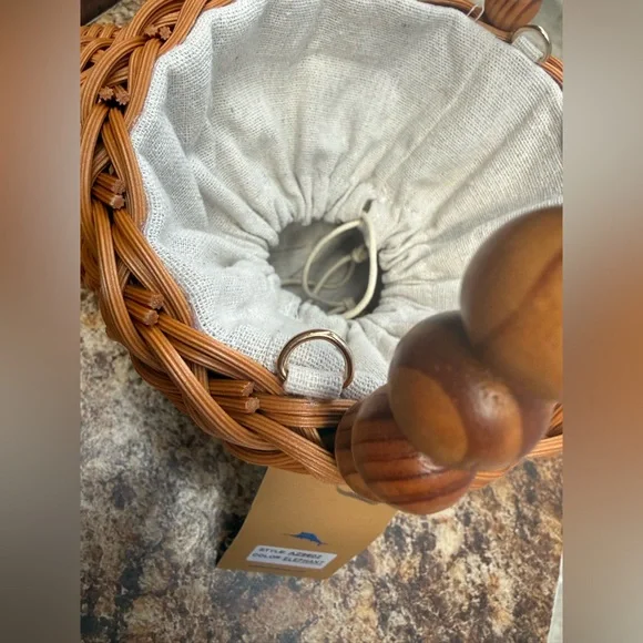 Tommy Bahama Woven Elephant Crossbody Handbag Purse - Picture 6 of 12